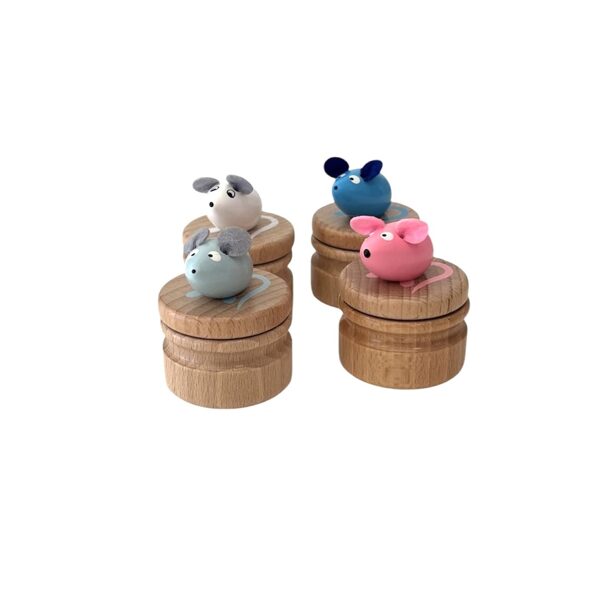 3902 Boite a dents 5€