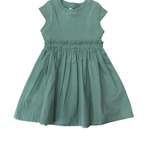 3927 Robe 39€