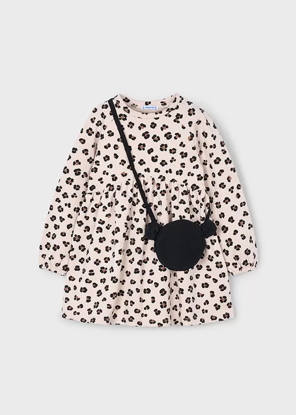 4926 Robe 48€
